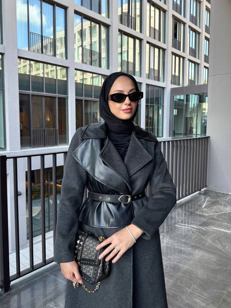 DERİ DETAYLI KAŞE KABAN