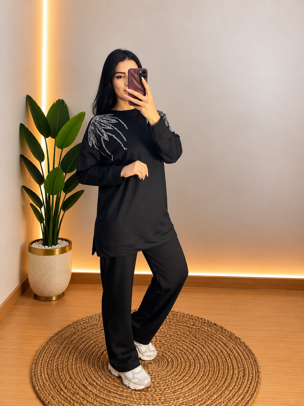 ARYA TAŞLI TAKIM SİYAH